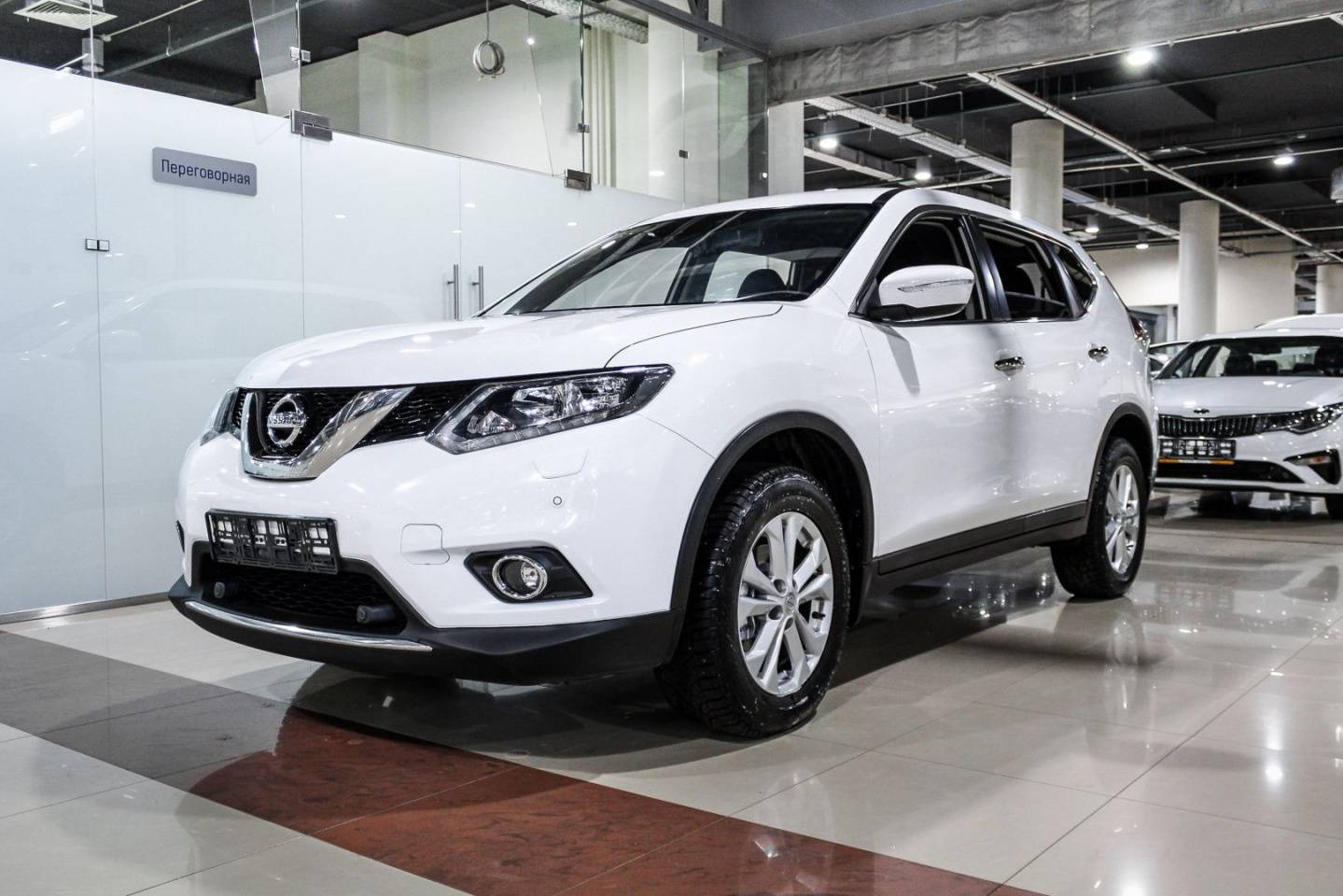 Купить X-Trail с пробегом